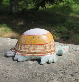 Kiviveistos kilpikonna marmori 1,14kg kivieläin