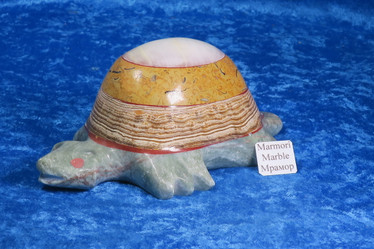 Kiviveistos kilpikonna marmori 1,14kg kivieläin