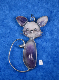 Ametisti kissa 85mm kivikissa, tiffanytyö nro1