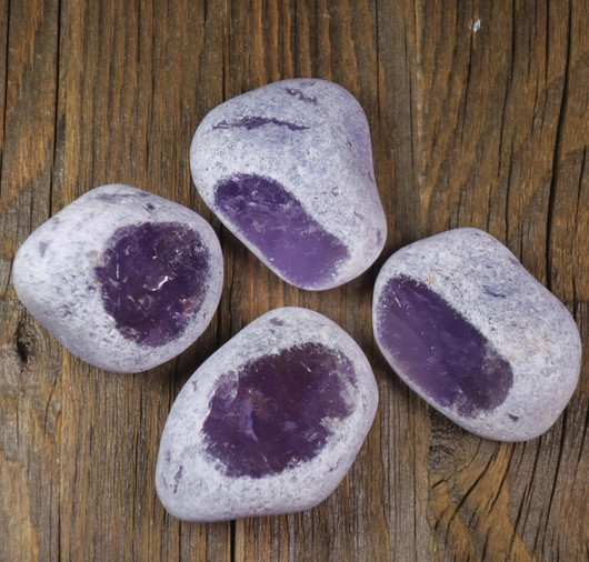 Ametisti emu-egg lohikäärmeen muna keskim. 70g