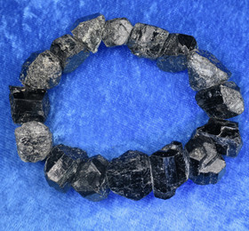 Rannekoru musta turmaliini schörl raakakide 18cm TU1R