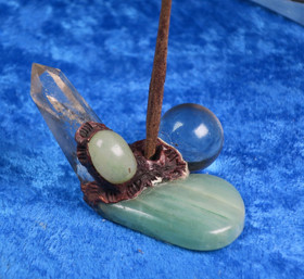 Suitsuketeline vuorikidepallo, vuorikidekärki, aventuriini 56s7