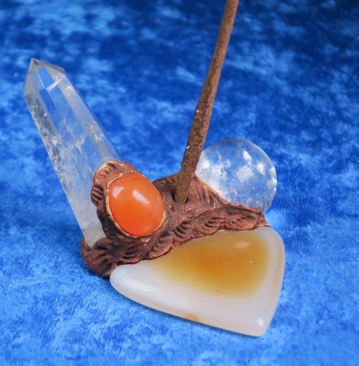 Suitsuketeline vuorikidepallo, vuorikidekärki, karneoli 307s18