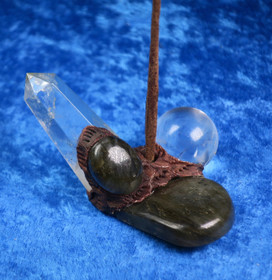 Suitsuketeline vuorikidepallo, vuorikidekärki, labradoriitti 54s37