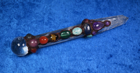 Chakrahoitosauva kaikki chakrat vuorikide 200mm, 2 rubiinia CVR2