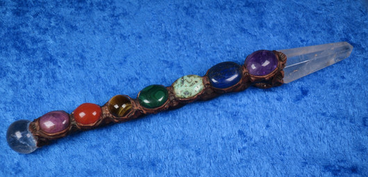 Chakrahoitosauva kaikille chakroille 192mm vuorikidekärki rubiini CPR2