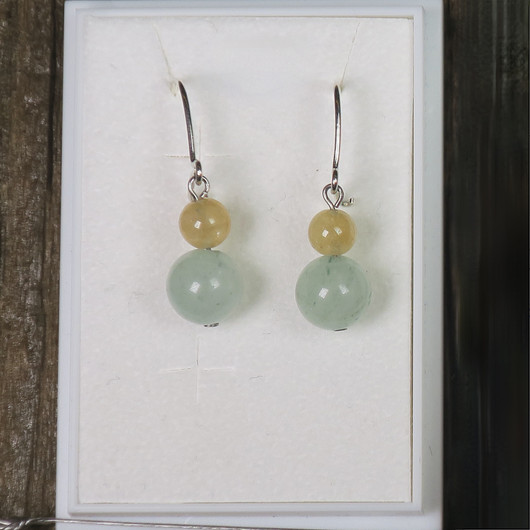 Korvakorut vihreä aventuriini ja sitriini