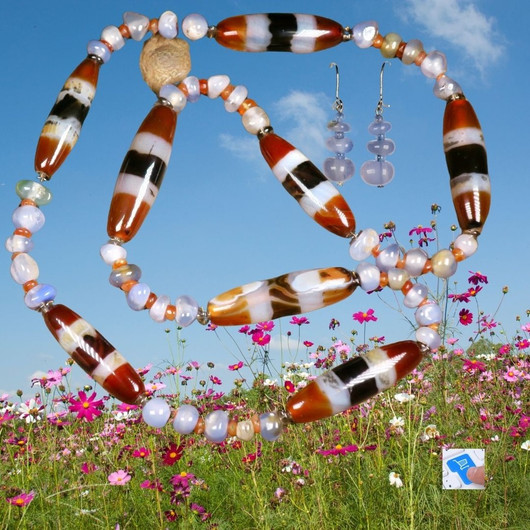 Helmet akaatti, kalsedoni, karneoli, savukvartsi, 65cm