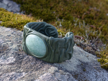 Nahkarannekoru aventuriini vihreä 30x40mm sammaleenvihreä nahka