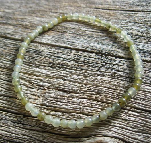 Rannekoru XL-koko nilkkakoru labradoriitti 4mm