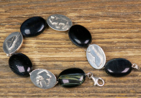 Rannekoru haukansilmä, 925-hopea, Suomikoru. n 19 cm. nro L