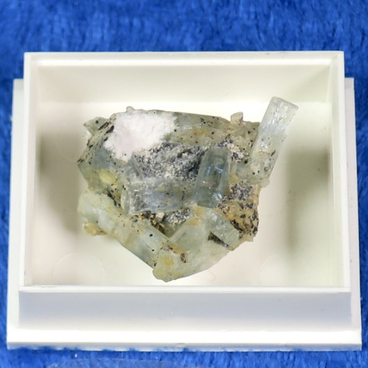 Akvamariini kidesykerö 5g ak122