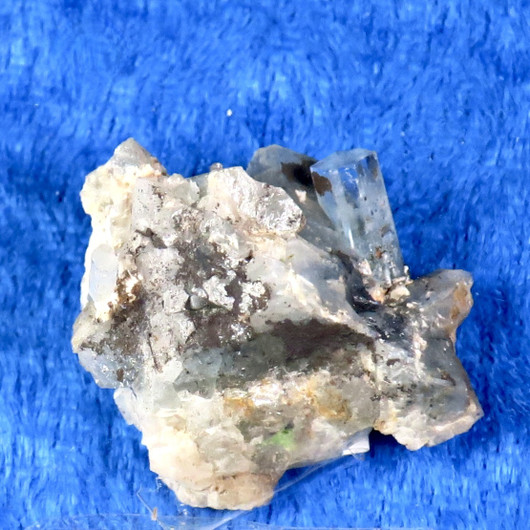 Akvamariini kidesykerö 15g ak107