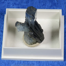 Akvamariini ja musta turmaliini  kidesykerö 5g ak133 