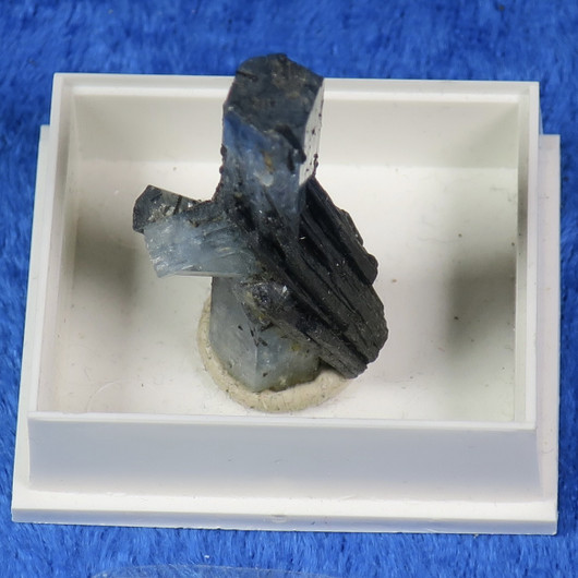 Akvamariini ja musta turmaliini  kidesykerö 5g ak133 