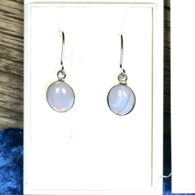 Hopeakorvakorut kalsedoni 8x10mm