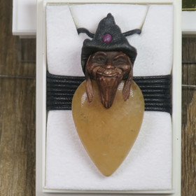 Riipus keltainen aventuriini pisara piksihahmo rubiini hatussa sp9