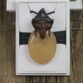 Riipus keltainen aventuriini ovaali piksihahmo rubiini hatussa sp7