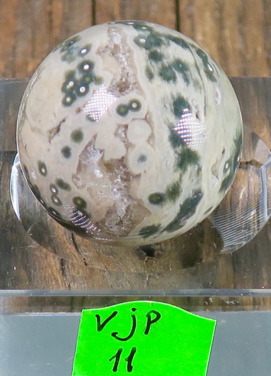 Kivipallo Valtamerijaspis nro 10-13  n. 3cm 35g Madagaskar