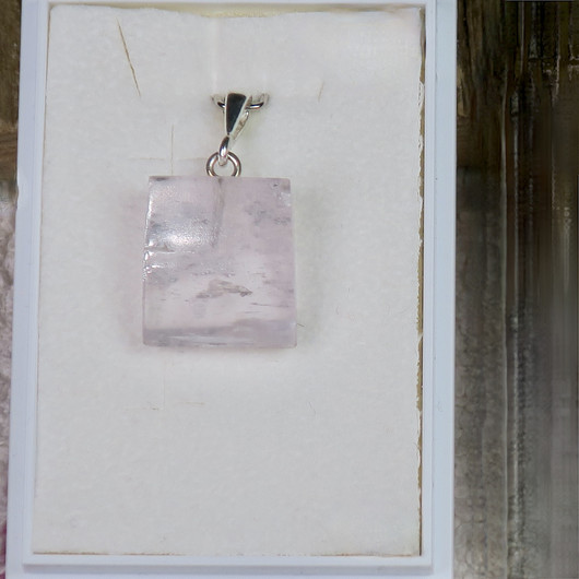 Riipus kunziitti hiottu kide