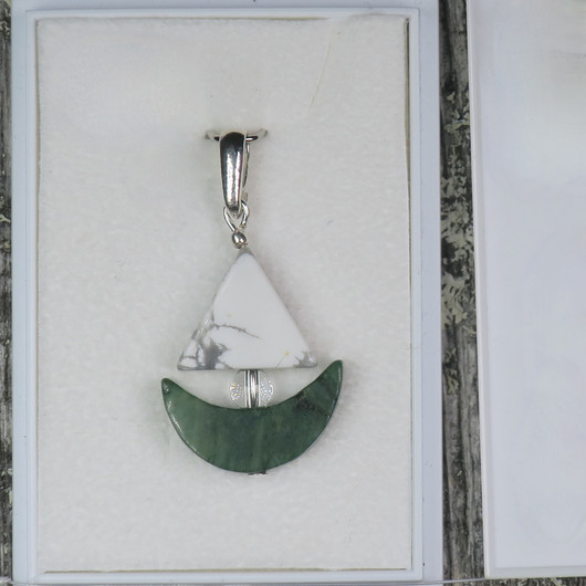 Riipus jadelaiva, vuorikide, magnesiittipurje JOLLA2