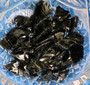 Obsidiaani raaka musta, eri kokoisia 500g/ erä