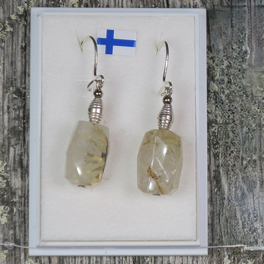 Korvakorut rutiilikvartsi, viistehiotut hopeakoristein 28k