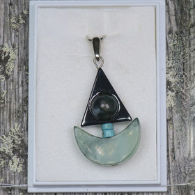 Riipus jadelaiva hematiitti ja sammalakaattipurje turkoosi mastoJOLLA3