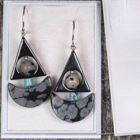 Korvakorut lumihiutaleobsidiaani purjevene PUOSU2