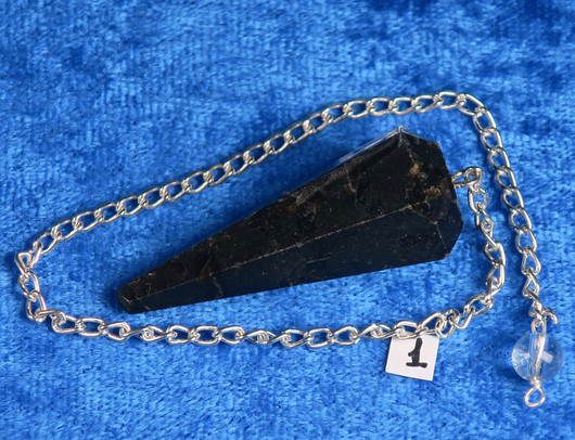 Heiluri musta turmaliini schörl n. 4cm viistehiottu