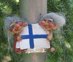 Magneetti trolli-peikot ja Suomen lippu