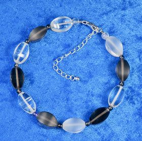 Rannekoru vuorikide ja savukvartsi kulmikkaat 18-24cm. Queen7