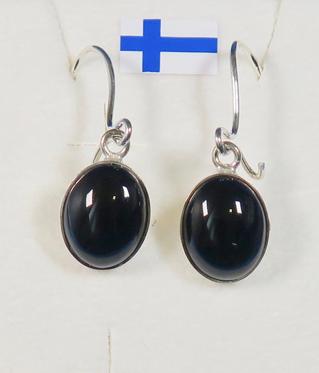 Korvakorut onyksi musta ovaali