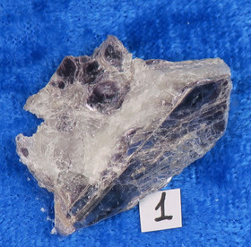 Lepidoliitti  kide 1-4g nro M1-4 Norja