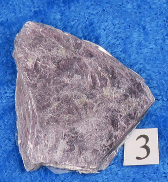 Lepidoliitti  kide 1-4g nro M1-4 Norja