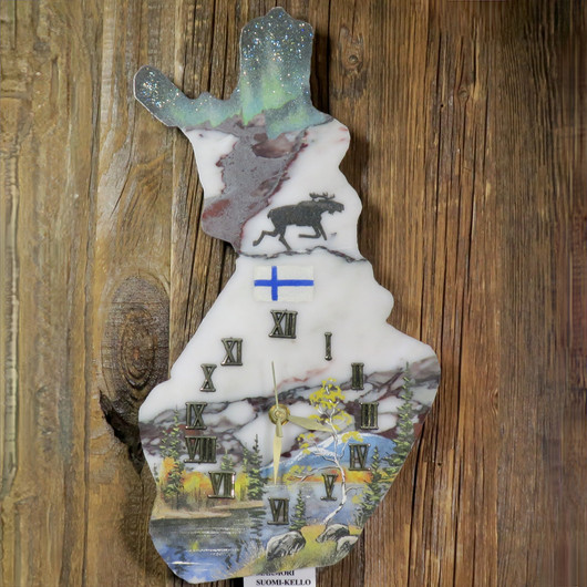 Seinäkello Suomen muotoinen, ruskamaisema lapissa, revontulet, hirvi N