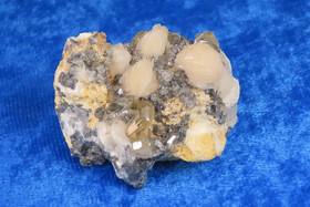 Serusiitti baryytti lyijyhohde 32g 33x30x30mm 92M