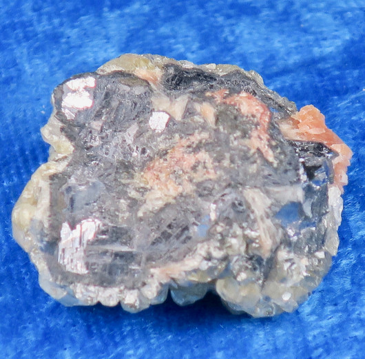 Serusiitti baryytti lyijyhohde 28g 30x28x16mm 92Y