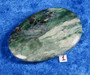 Fuksiitti, Fuchsite vihreä taskukivi 20-30g. numrot 1-10. Valitse.