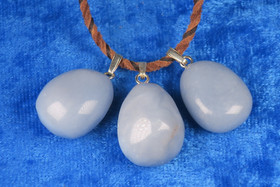 Riipus angeliitti enkelikivi, rumpuhiottu