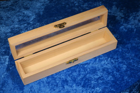 Puurasia 210x45x55mm, ikkunakannella aarrearkku, chakrakiville