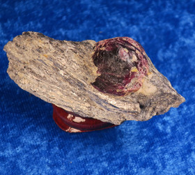 Almandiini granaattikide, muskoviittia 59g 