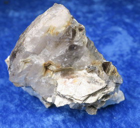 Muskoviitti ja natrimaasälpä 104g 78xk 