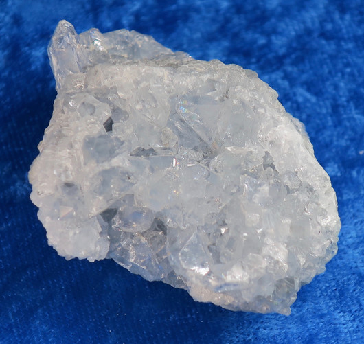 Selestiitti enkelikivi kidesykerö A 110g kiteet molemmin puolin