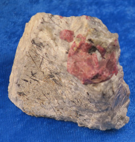 Eudialyytti raaka 100g nro B