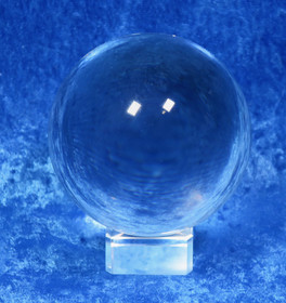 Kristallilasipallo 10cm jalusta sisältyy hintaan