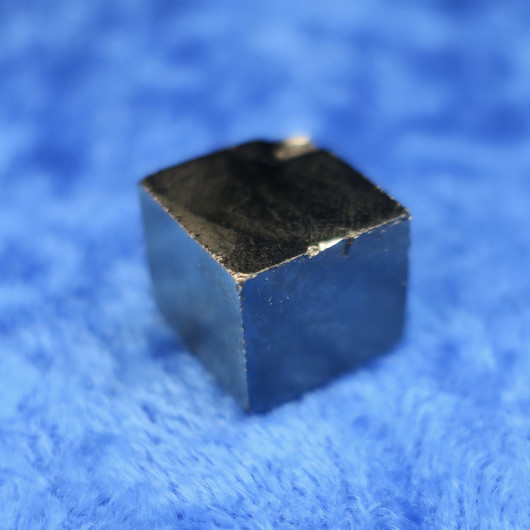 Pyriitti kide 6g kuutio 12x11x10mm 