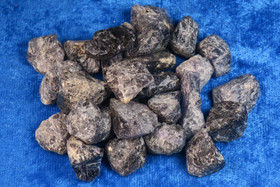 Kordieriitti raaka Tansania. Valitse koko 1-10g