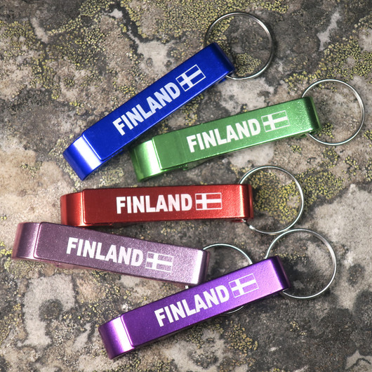 Avaimenperä ja pullonavaaja FINLAND
