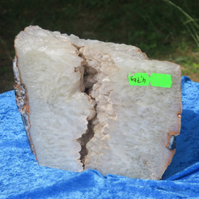 Akaattigeodi 4,7kg iso sisustuskivi Brasilia 61U